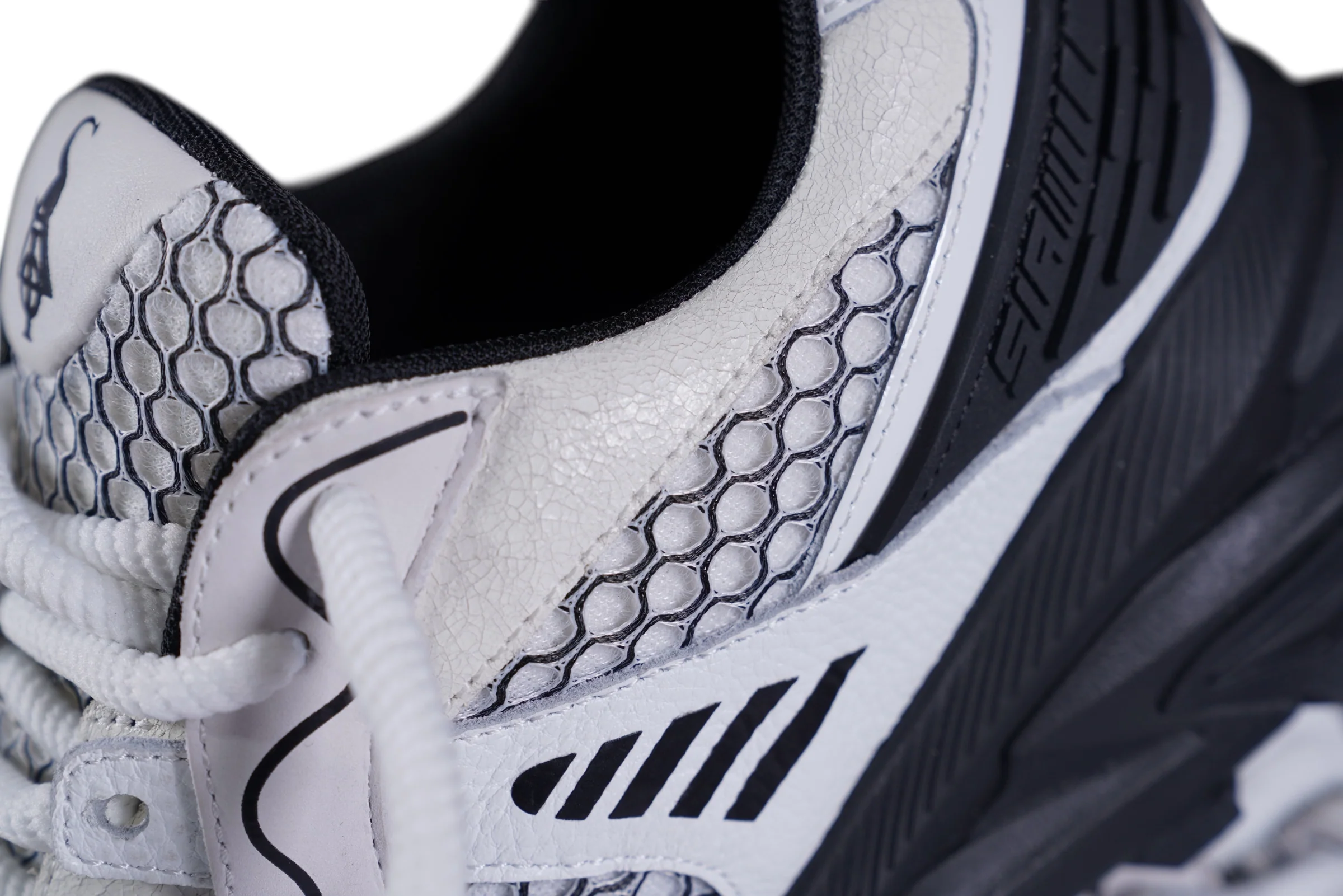 GENESIS MT SNEAKER (Oreo) - Image 3