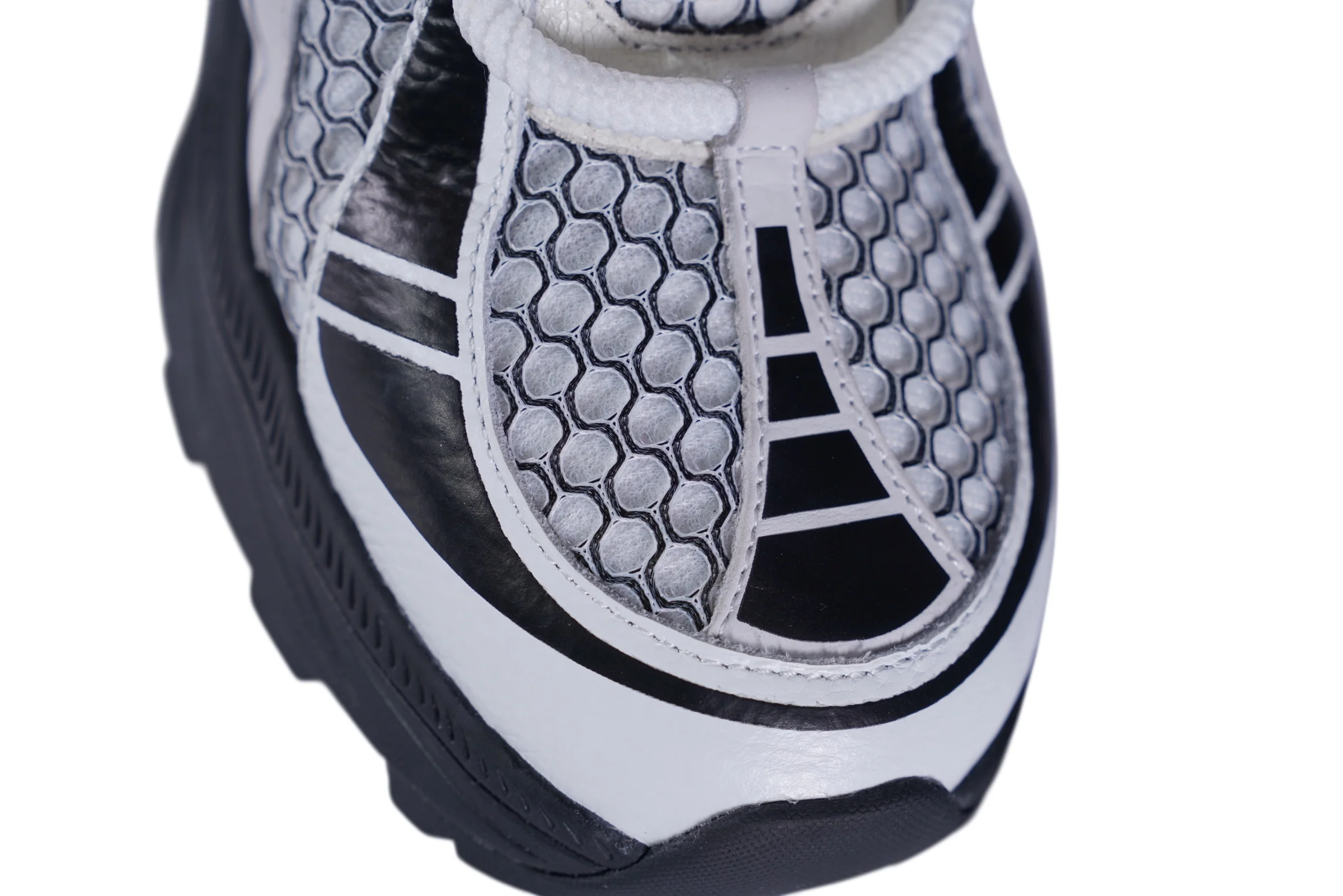 GENESIS MT SNEAKER (Oreo) - Image 5