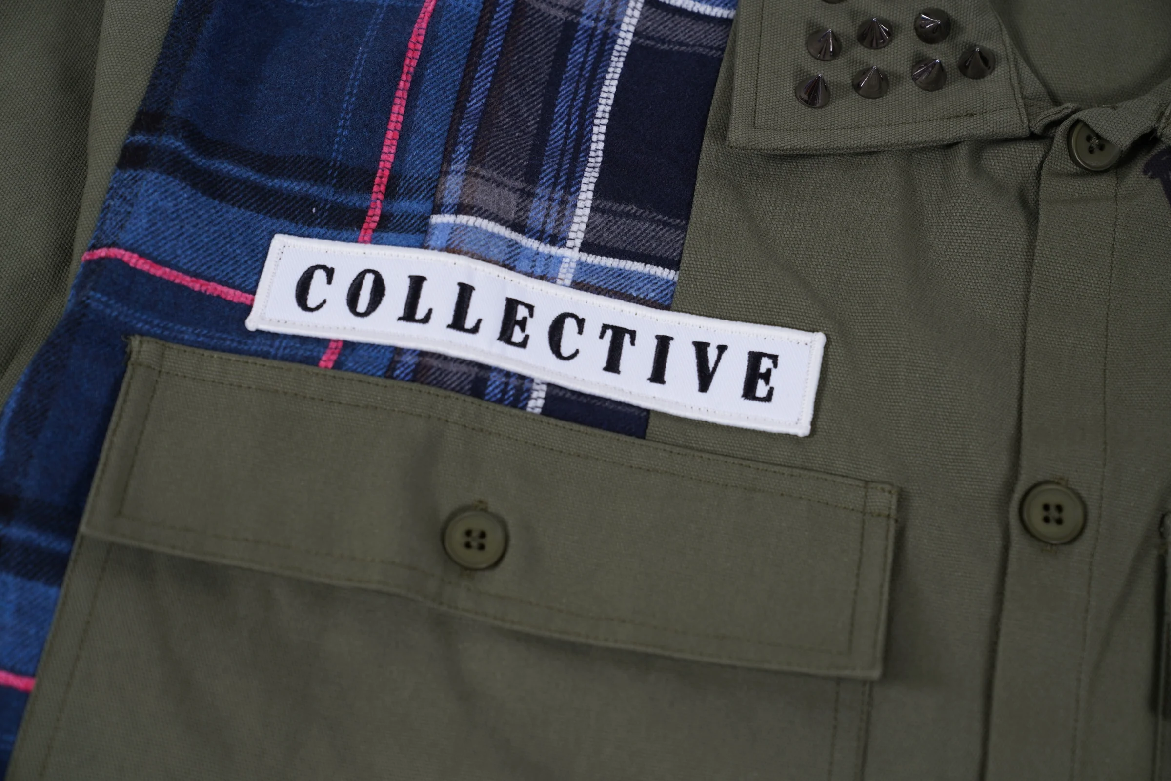 LOVE NOT WAR BUTTON UP (Olive) - Image 9