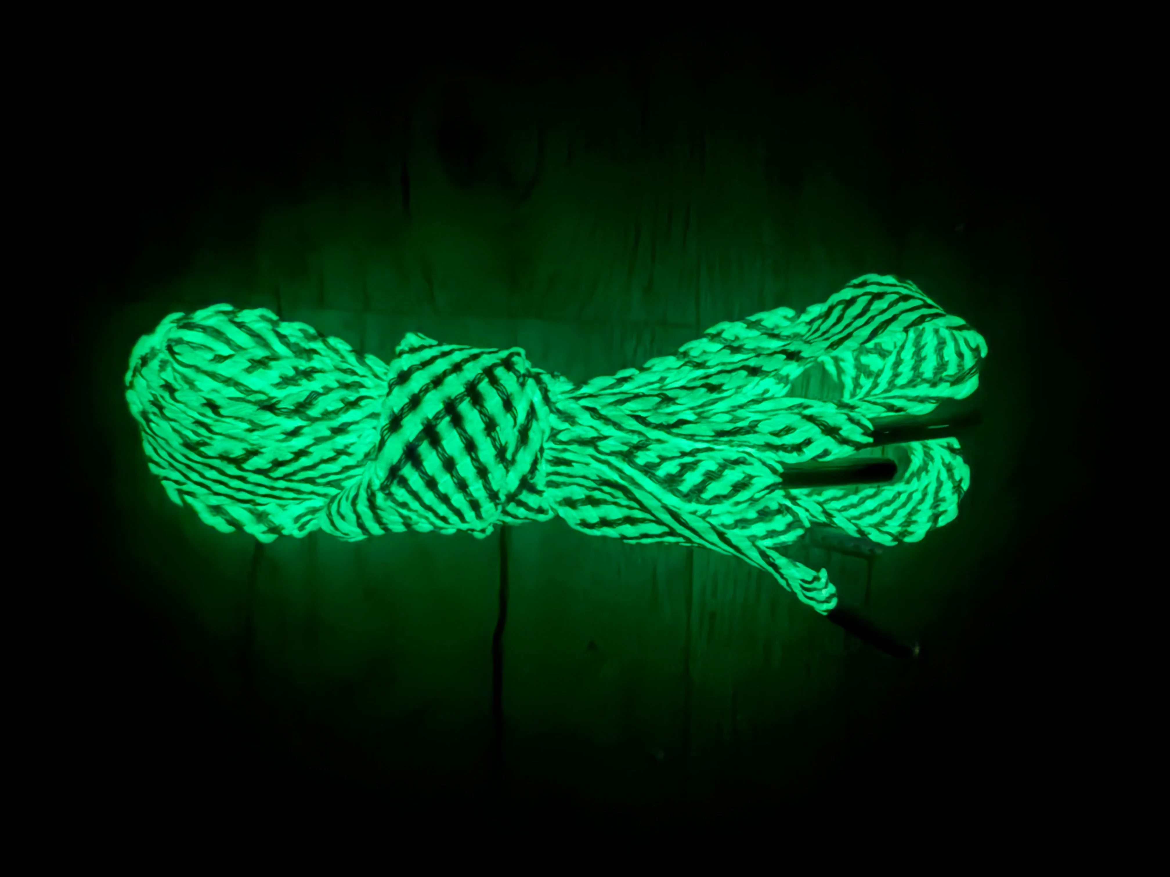 SUPER FAT LACES  (GREY REFLECTIVE GLOW) - Image 5