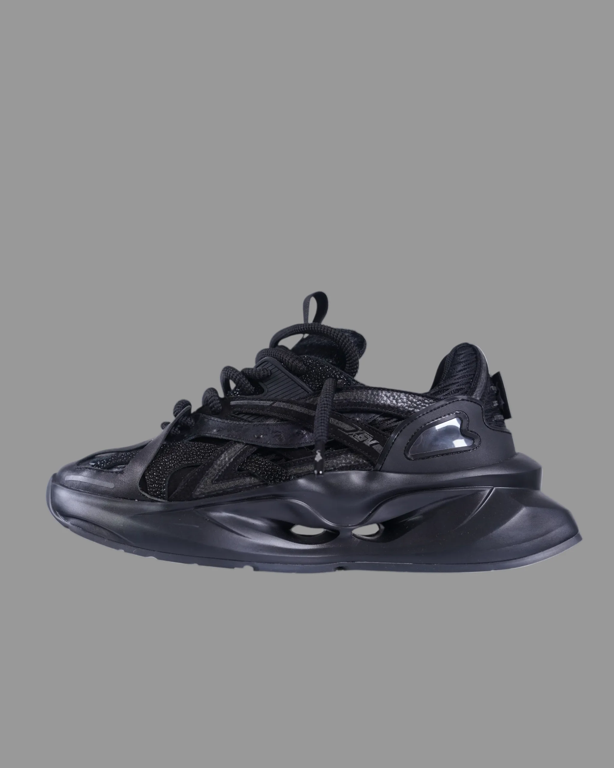XSV SNEAKER (Triple Black) - Image 2